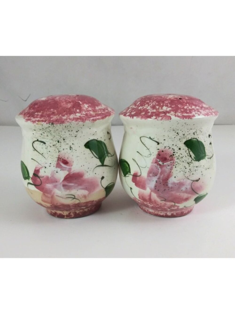 Beautiful Abstract Floral Design 4" Salt & Pepper Shakers